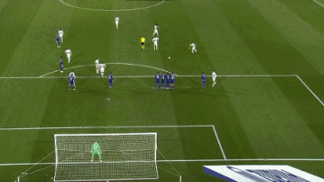 尝试新角色，德媒：罗伊斯将担任下周多特蒙德欧冠比赛评论员